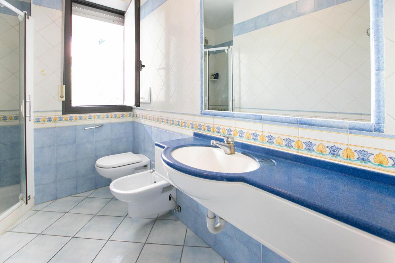 Residence Villa Dei Pini Rimini Bagian luar foto